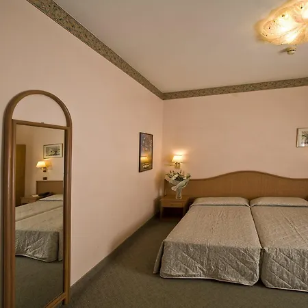 Hotel Tiziana 3*