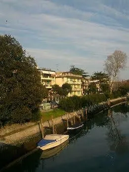 Tiziana 3*