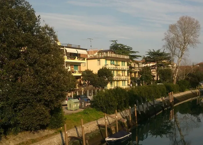 Tiziana Otel Venedik-Lido