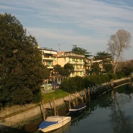 Tiziana Otel Venedik-Lido