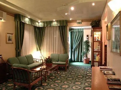 Tiziana 3*
