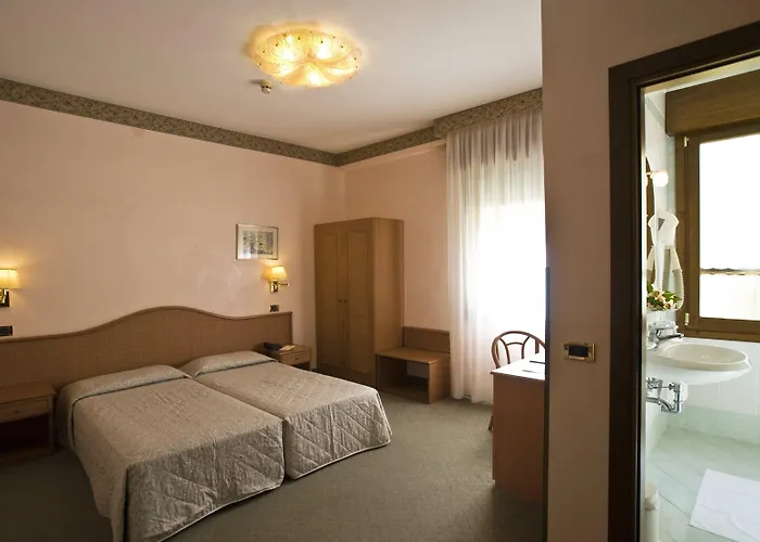 Tiziana Lido di Venezia